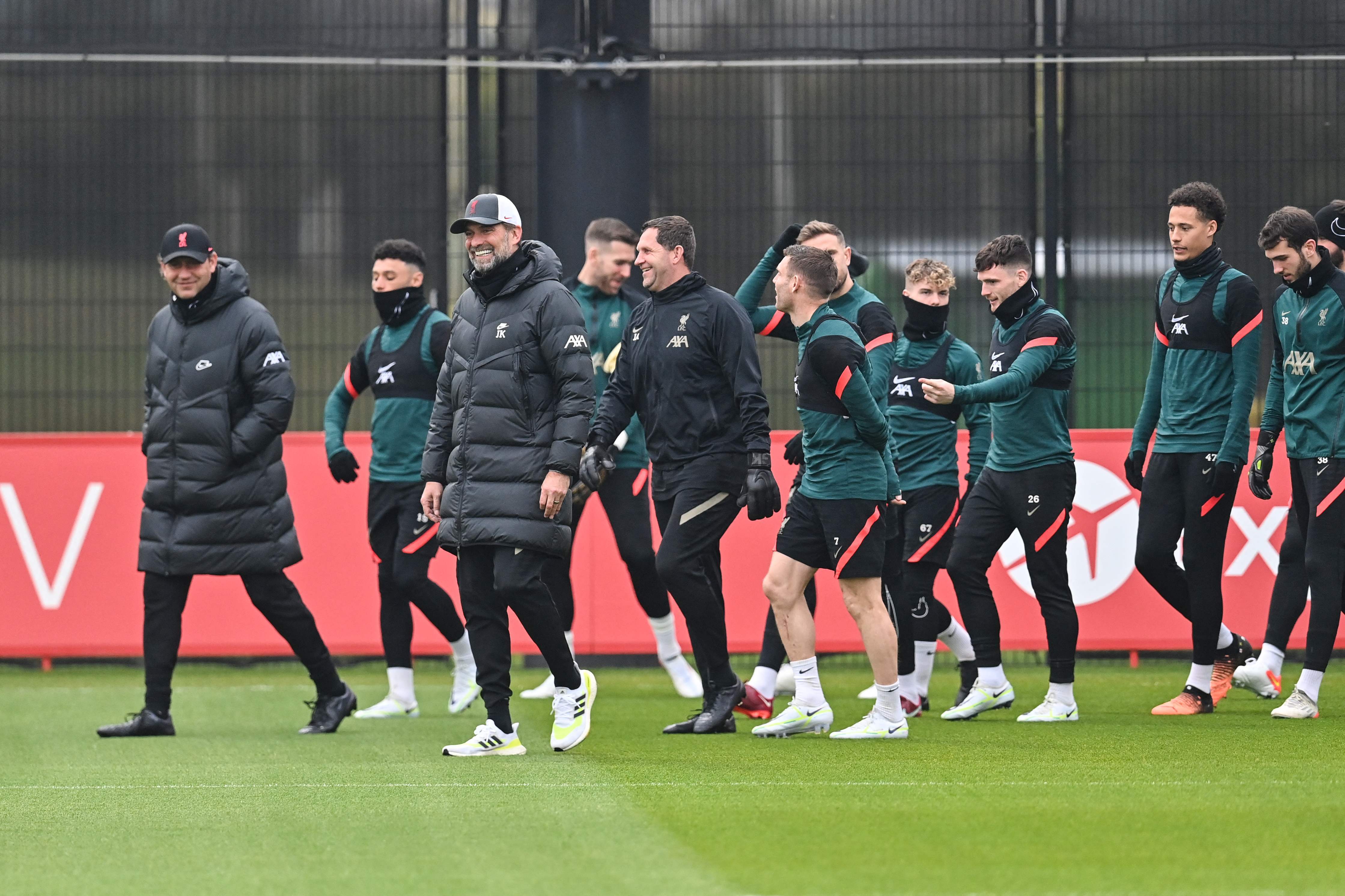 lol中国总决赛-赛前利物浦内部沟通：欧冠节点到来；悬念犹存；球探报告显示潜力的简单介绍